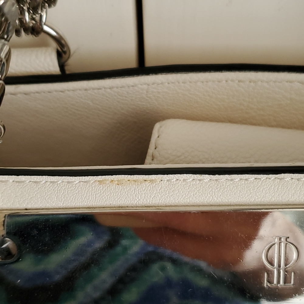 Purse - Picture 14 of 14